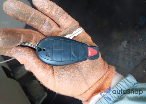 2010 Dodge Ram 2500 Laramie z USA, uszkodzony, nr VIN 3D7UT2CL1AG118216